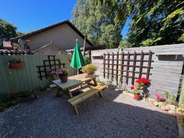 Villa The Wee Hoose Near Loch Ness, Private Garden, Private Parking Drumnadrochit Esterno foto